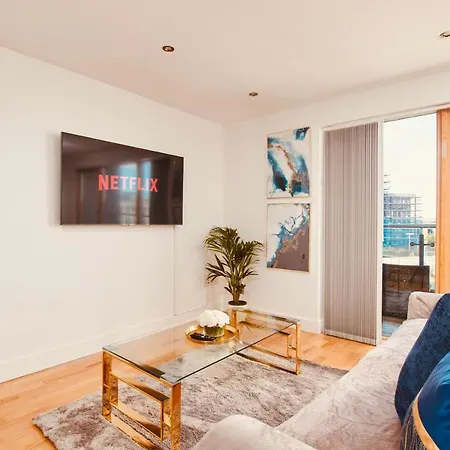 King Deluxe City Apt Large Balcony& Free Parking! Leeds  Exterior foto