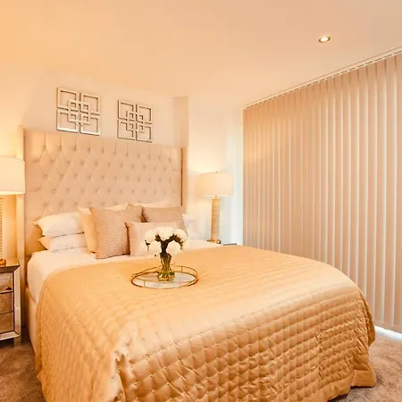 King Deluxe City Apt Large Balcony& Free Parking! Leeds  Exterior foto