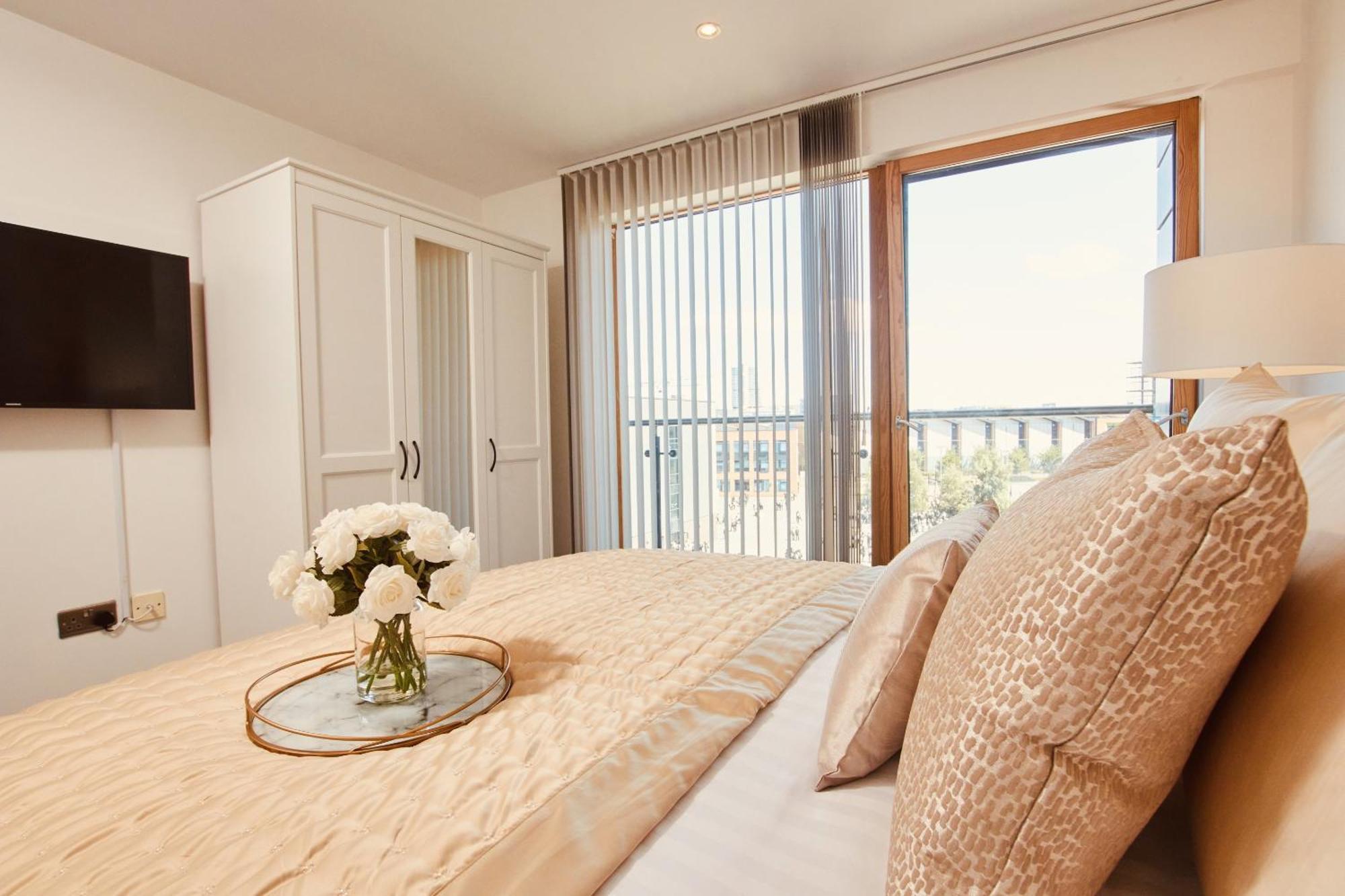 Apartamento King Deluxe Large Balcony& Free Parking!